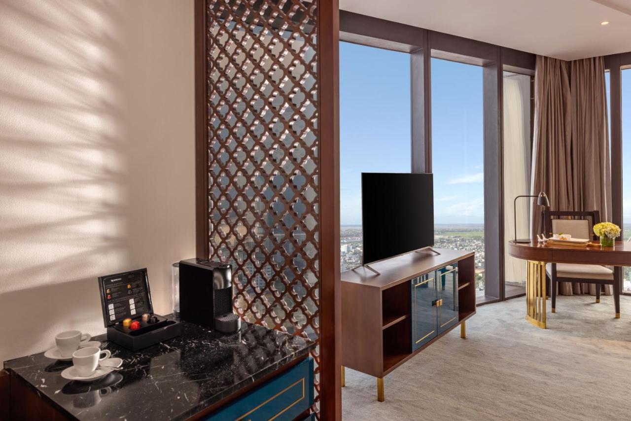 Отель Melia Vinpearl 5*